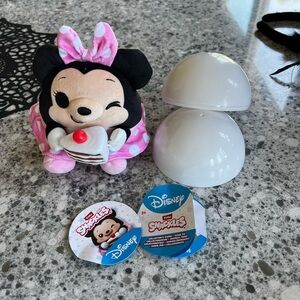 Disney Snackles Minnie with Cake